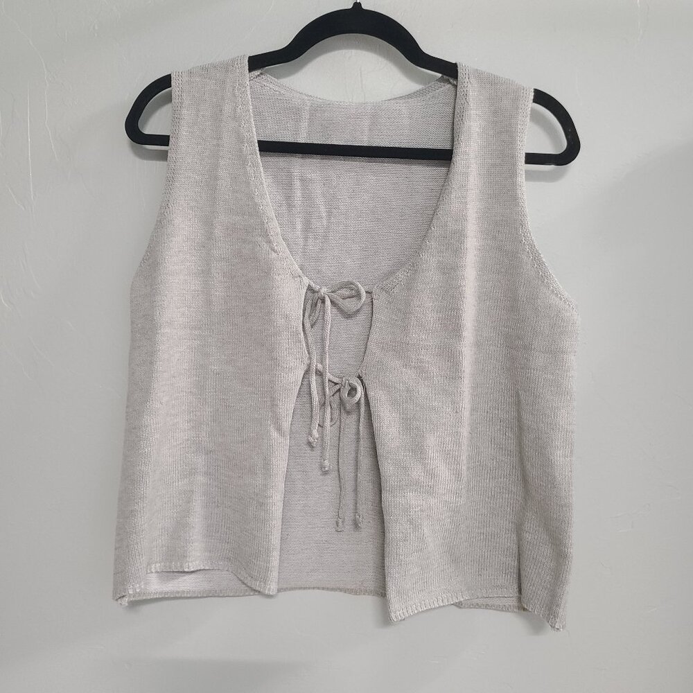Gray tie front knit tank